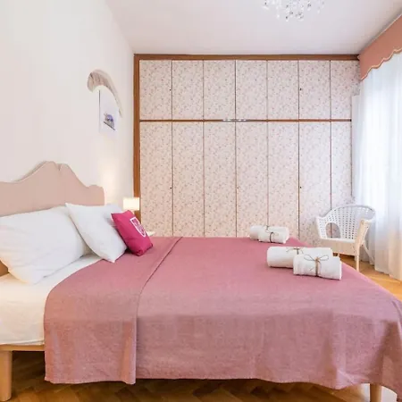 Lh Casa Dora