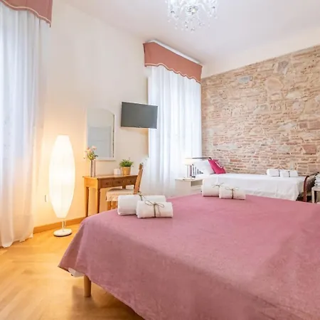 Lh Casa Dora *