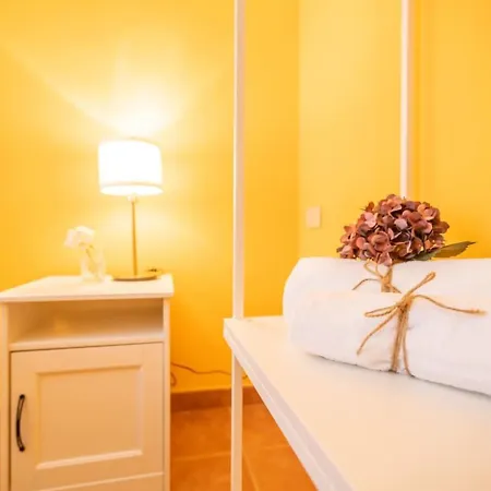 Lh Casa Dora Guest house *